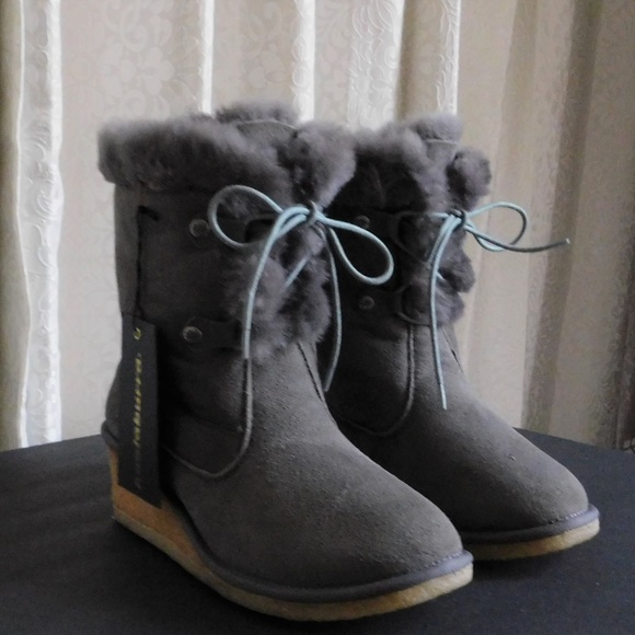 KOOLABURRA GRAY SUEDE SHEEPSKIN LEXY BOOTS SIZE 9 - Picture 2 of 8